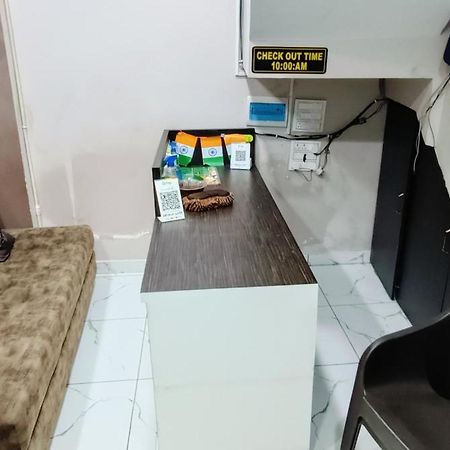 Hotel Rainbow Ujjain Exterior photo